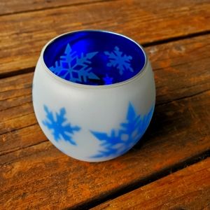 PartyLite Snowflake Tealight Holder
